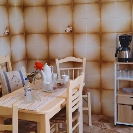 Cappari House بيت للعطل